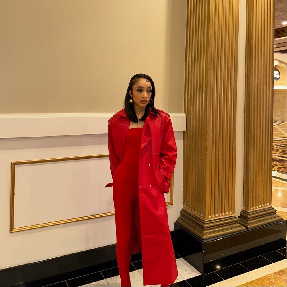 Straplesss Catsuit with Footise In Tiger Red